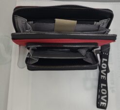 Alternative view of BILLETERA LA CHAPELLE ROJA Y NEGRA