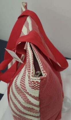 Alternative view of BOLSO PLAYERO RAYAS ROJAS